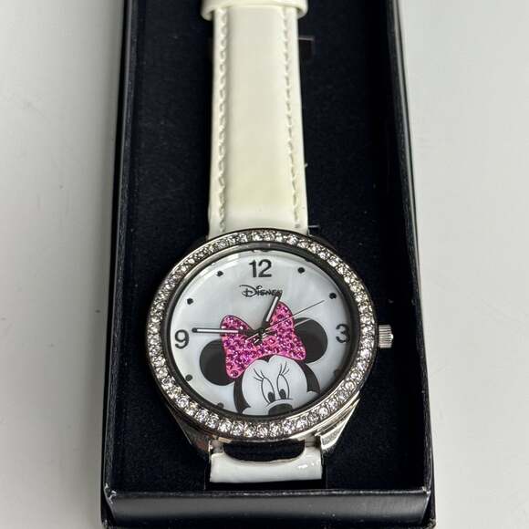 Vintage White Minnie Mouse Women\'s Watch New In Box From Avon main image 5